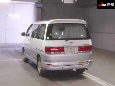 Toyota HIACE REGIUS
