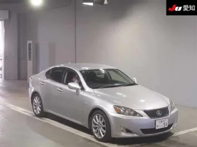 Lexus IS  с аукциона в Японии