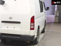 Toyota HIACE VAN лот № 7122 оценка R  с аукциона в Японии 7