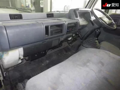 Nissan ATLAS  с аукциона в Японии