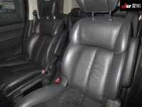 Nissan ELGRAND лот № 30399 оценка R  с аукциона в Японии 3