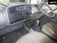 Mitsubishi CANTER лот № 7124 оценка R  с аукциона в Японии 2