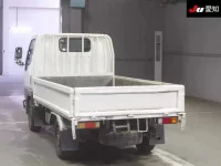 Mitsubishi CANTER лот № 7124 оценка R  с аукциона в Японии 1