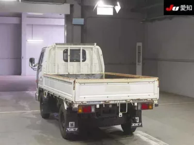 Isuzu ELF  с аукциона в Японии