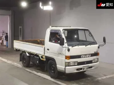 Isuzu ELF  с аукциона в Японии