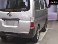 Nissan CARAVAN VAN лот № 7123 оценка 3.5  с аукциона в Японии 7