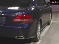 Toyota CROWN лот № 30463 оценка R  с аукциона в Японии 7