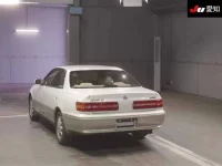 Toyota MARK II лот № 30472 оценка 4  с аукциона в Японии 1