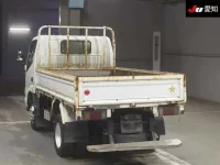 Toyota TOYOACE лот № 7132 оценка 3  с аукциона в Японии 1