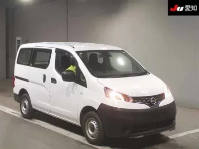 Nissan NV200  с аукциона в Японии