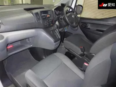 Nissan NV200  с аукциона в Японии