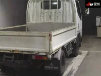 Mitsubishi CANTER лот № 7137 оценка 3.5  с аукциона в Японии 7