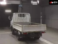 Mitsubishi CANTER лот № 7137 оценка 3.5  с аукциона в Японии 1