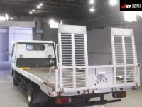 Mitsubishi CANTER лот № 8005 оценка R  с аукциона в Японии 1