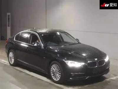 BMW 3-Series  с аукциона в Японии
