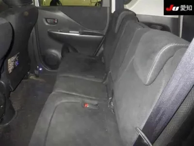 Toyota RACTIS  с аукциона в Японии