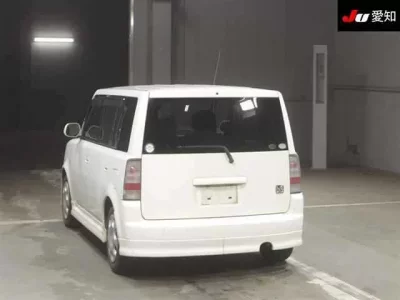 Toyota BB  с аукциона в Японии