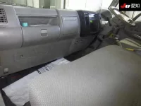 Toyota DYNA лот № 8015 оценка 3.5  с аукциона в Японии 2