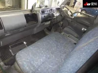 Mitsubishi CANTER лот № 8013 оценка 3.5  с аукциона в Японии 2