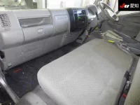 Hino DUTRO лот № 8006 оценка 3.5  с аукциона в Японии 2