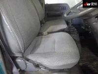 Toyota DYNA лот № 8020 оценка 3  с аукциона в Японии 5