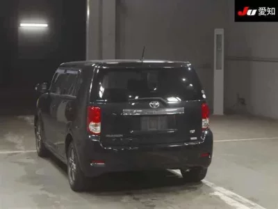 Toyota COROLLA RUMION