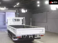 Mitsubishi CANTER лот № 8025 оценка 3.5  с аукциона в Японии 1