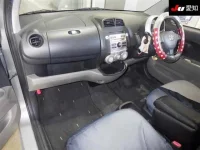 Toyota PASSO лот № 30545 оценка 3.5  с аукциона в Японии 2