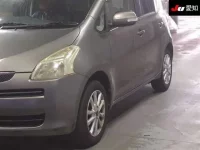 Toyota RACTIS лот № 30548 оценка 3.5  с аукциона в Японии 6