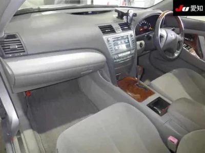 Toyota CAMRY  с аукциона в Японии