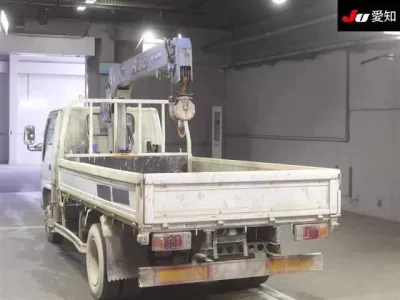 Isuzu ELF  с аукциона в Японии
