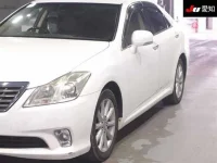 Toyota CROWN лот № 30573 оценка 3.5  с аукциона в Японии 6