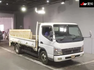 Mitsubishi CANTER  с аукциона в Японии