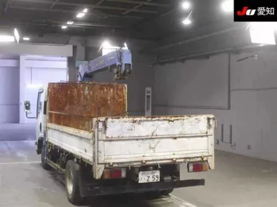 Isuzu ELF  с аукциона в Японии