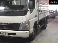 Mitsubishi CANTER лот № 8043 оценка 3  с аукциона в Японии 6