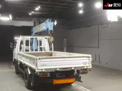 Mazda TITAN  с аукциона в Японии