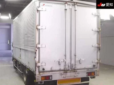 Mitsubishi CANTER  с аукциона в Японии