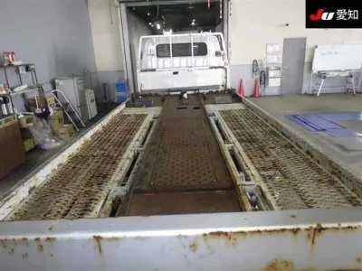 Toyota DYNA  с аукциона в Японии