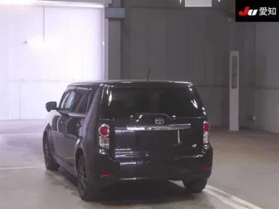 Toyota COROLLA RUMION