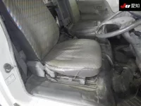 Mitsubishi CANTER лот № 8059 оценка 3.5  с аукциона в Японии 5