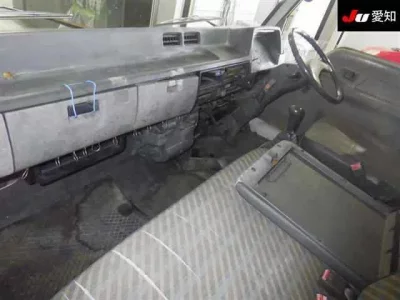 Mitsubishi CANTER  с аукциона в Японии