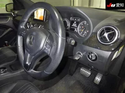 Mercedes-Benz B CLASS