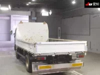 Hino DUTRO лот № 8053 оценка 3  с аукциона в Японии 1