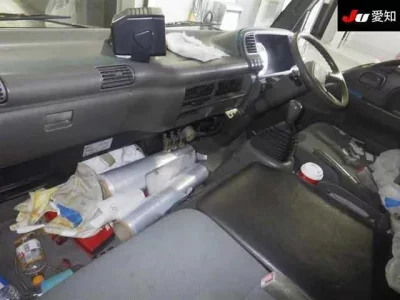 Isuzu ELF  с аукциона в Японии