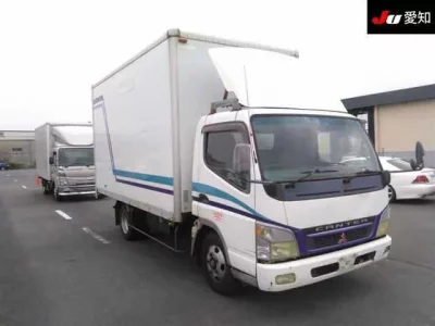 Mitsubishi CANTER  с аукциона в Японии