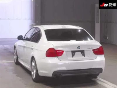BMW 3-Series  с аукциона в Японии