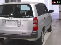 Toyota SUCCEED лот № 30640 оценка 3.5  с аукциона в Японии 7