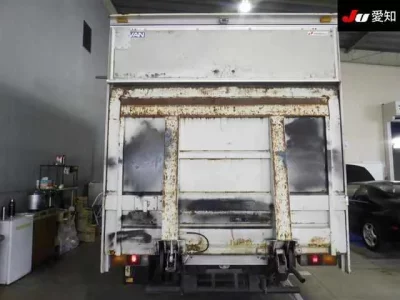 Mitsubishi CANTER  с аукциона в Японии