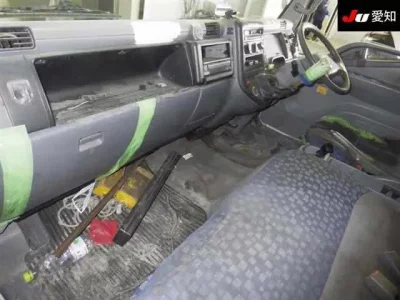 Mitsubishi CANTER  с аукциона в Японии