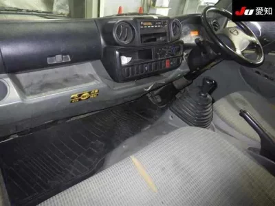 Hino DUTRO  с аукциона в Японии
